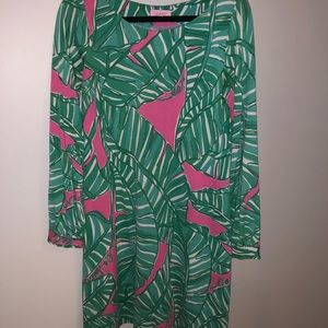Long sleeved Lilly Pulitzer dress 🌴